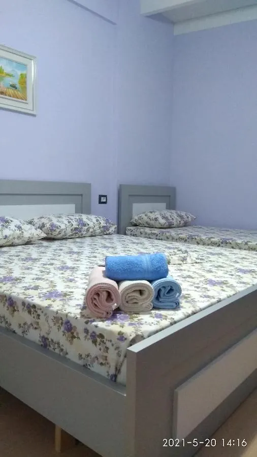***  Hotel Emi Albania