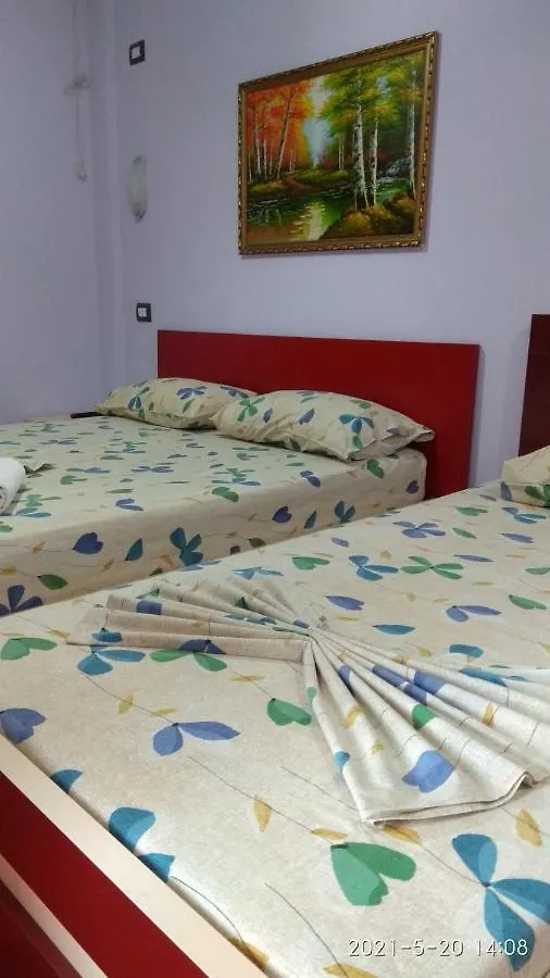 Hotel Emi 3*, Himare